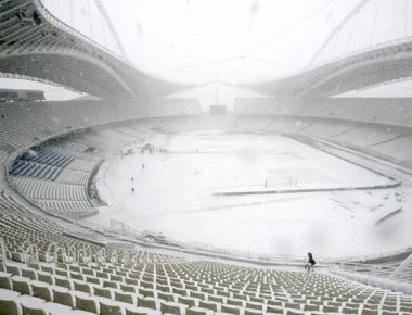 Στην «κατάψυξη» μπαίνει και η Super League